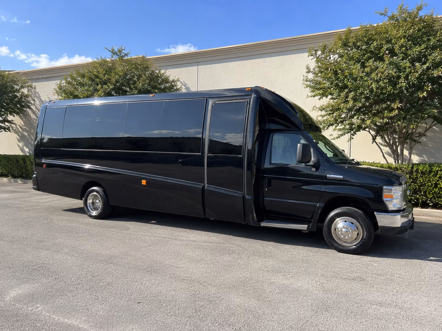 new years eve party bus rental