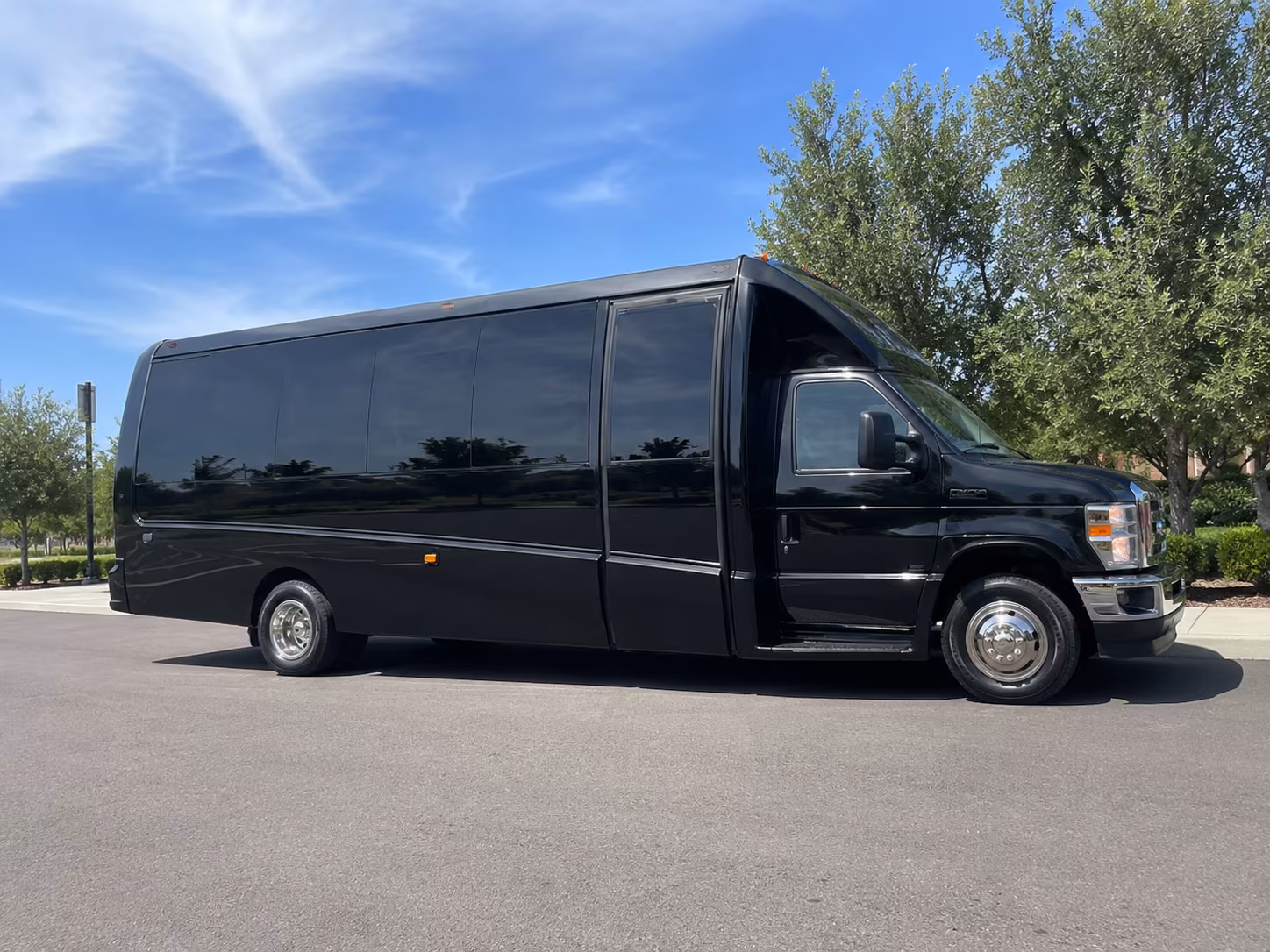 transportation buses for bands performers and touring groups through south san francisco
